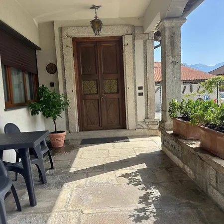 Appartement Renzo, Dongo, Di